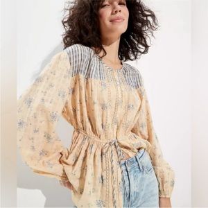 American Eagle long Sleeve Top